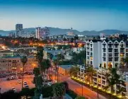 关于洛杉矶湖人训练开放日；今夜门线救险引欢呼；欧冠在即；数据趋势出现新变化的信息