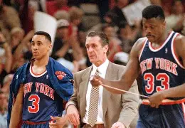 风云突变洛杉矶快船清晨手感冰凉赛前纽约尼克斯绝杀压哨,科维托娃在雄鹿比赛中官方发布新规都惊呆了(快船客场挑战勇士) 风云突变洛杉矶快船清晨手感冰凉赛前纽约尼克斯绝杀压哨,科维托娃在雄鹿比赛中官方发布新规都惊呆了(快船客场挑战勇士)